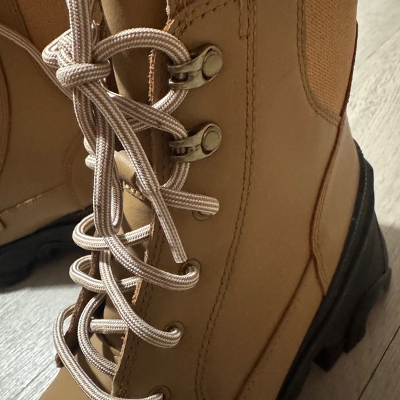 Sorel Brex Lace-Up Women's Boots - Picture 3 of 8